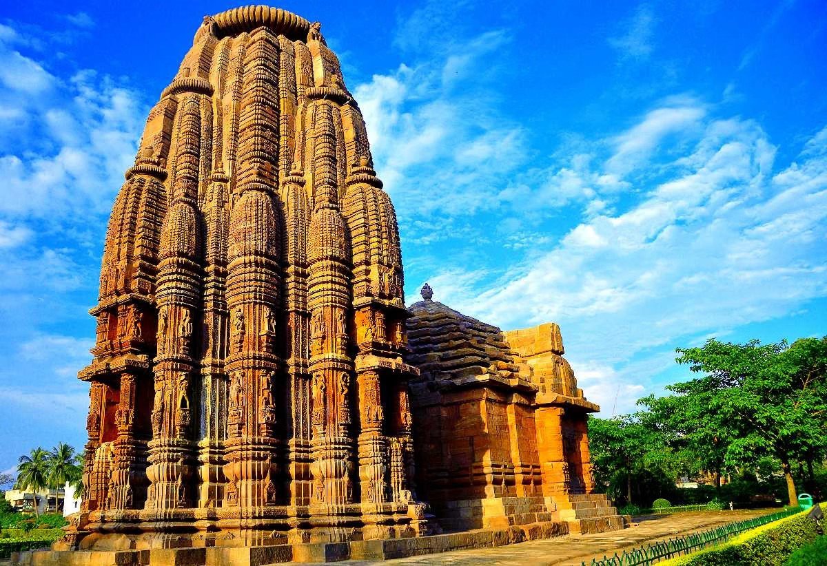 Rajarani Temple, Bhubaneswar — History, Architecture, Entry Fee & Timings